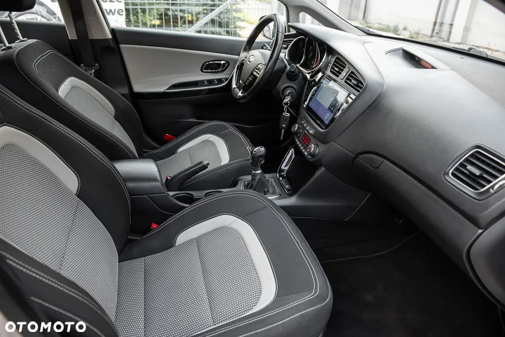 Kia Ceed 1.6 CRDi 128 Spirit - 30