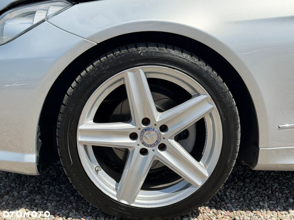 Mercedes-Benz Klasa E - 17