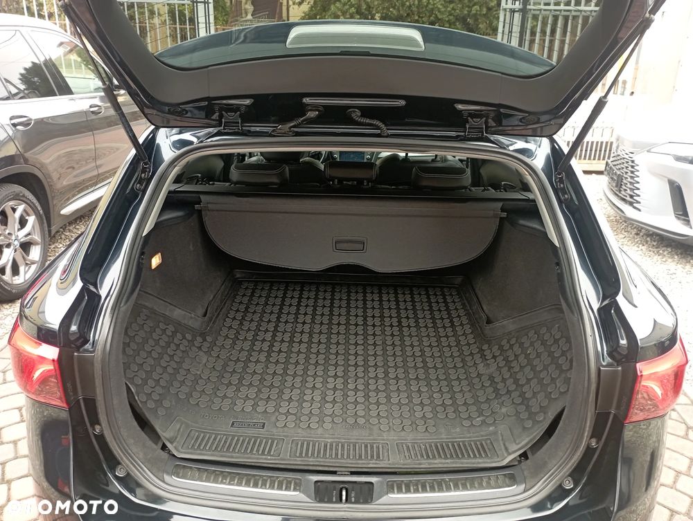 Toyota Avensis 2.0 Prestige MS - 26