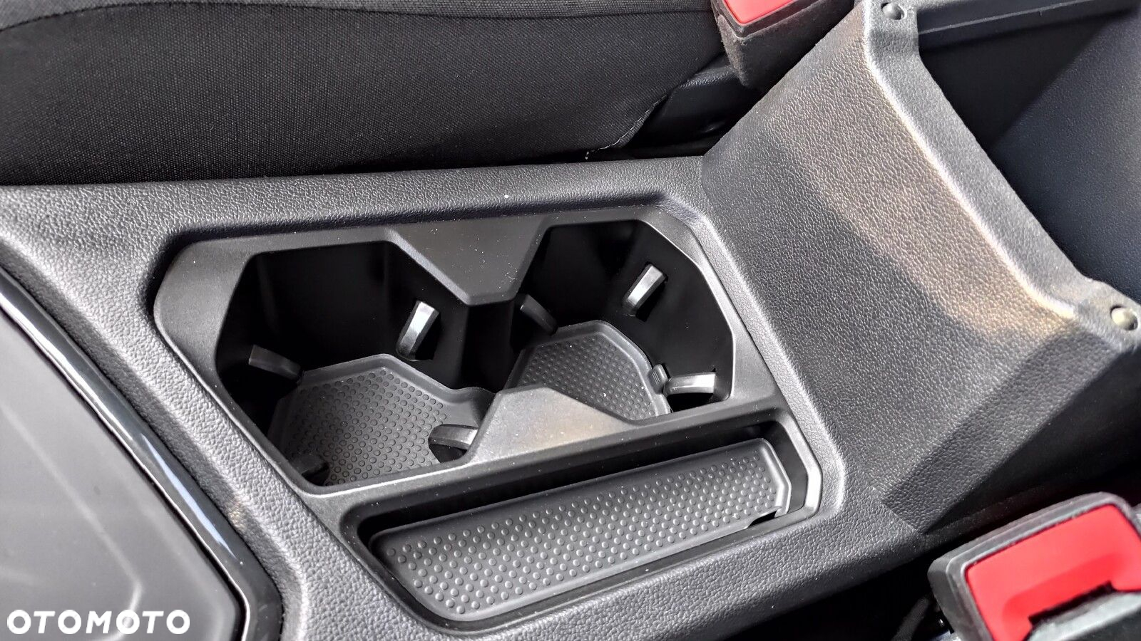 Volkswagen Tiguan - 31