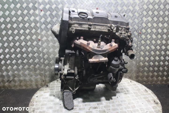 SILNIK CITROEN C4 I 1.6 - 3