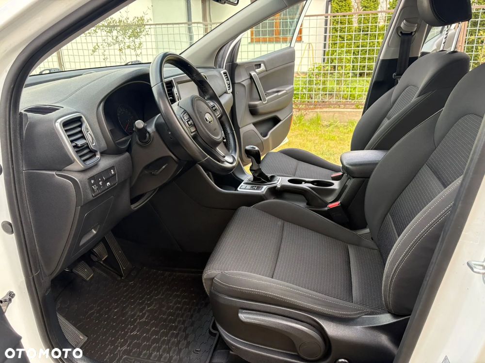 Kia Sportage - 12