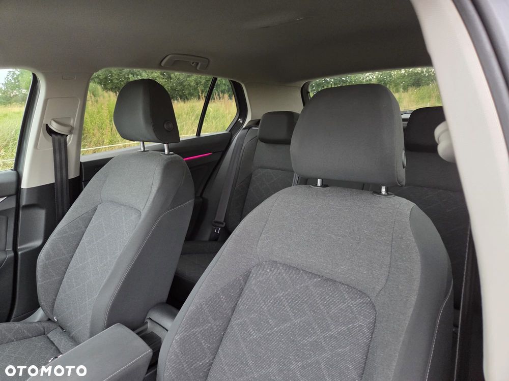 Volkswagen Golf 2.0 TDI Life - 8