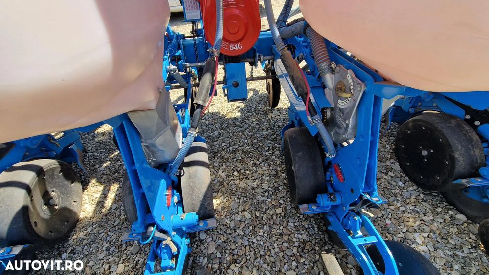 MONOSEM NG+4 6R 2X270 PRO CS4200 RCO MICROSEM SEMANATOARE PRASITOARE CU DISCURI - 13