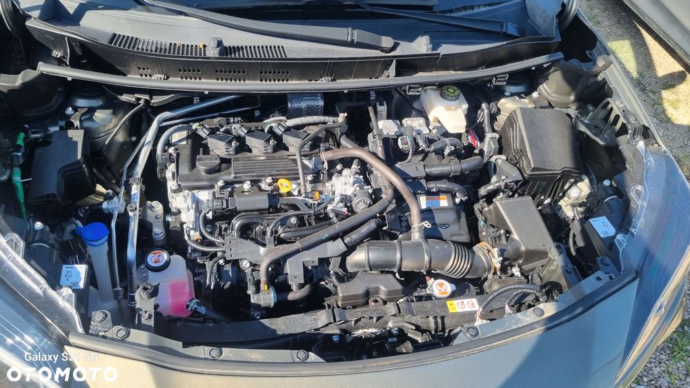 Toyota Yaris Cross Hybrid 1.5 Comfort - 16