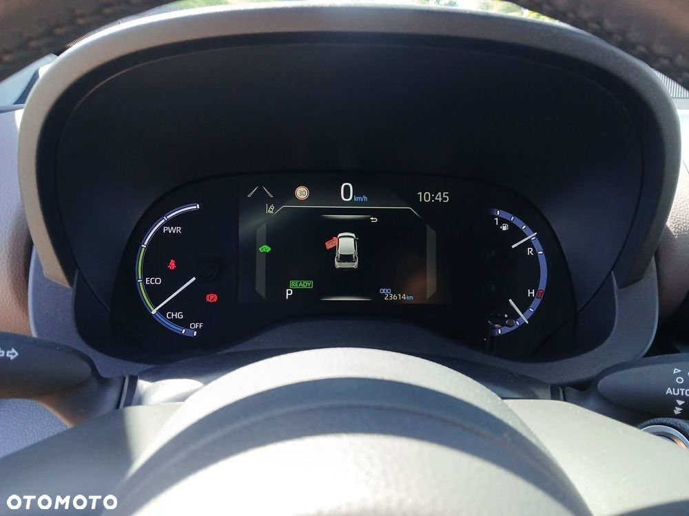 Toyota Yaris Cross - 29
