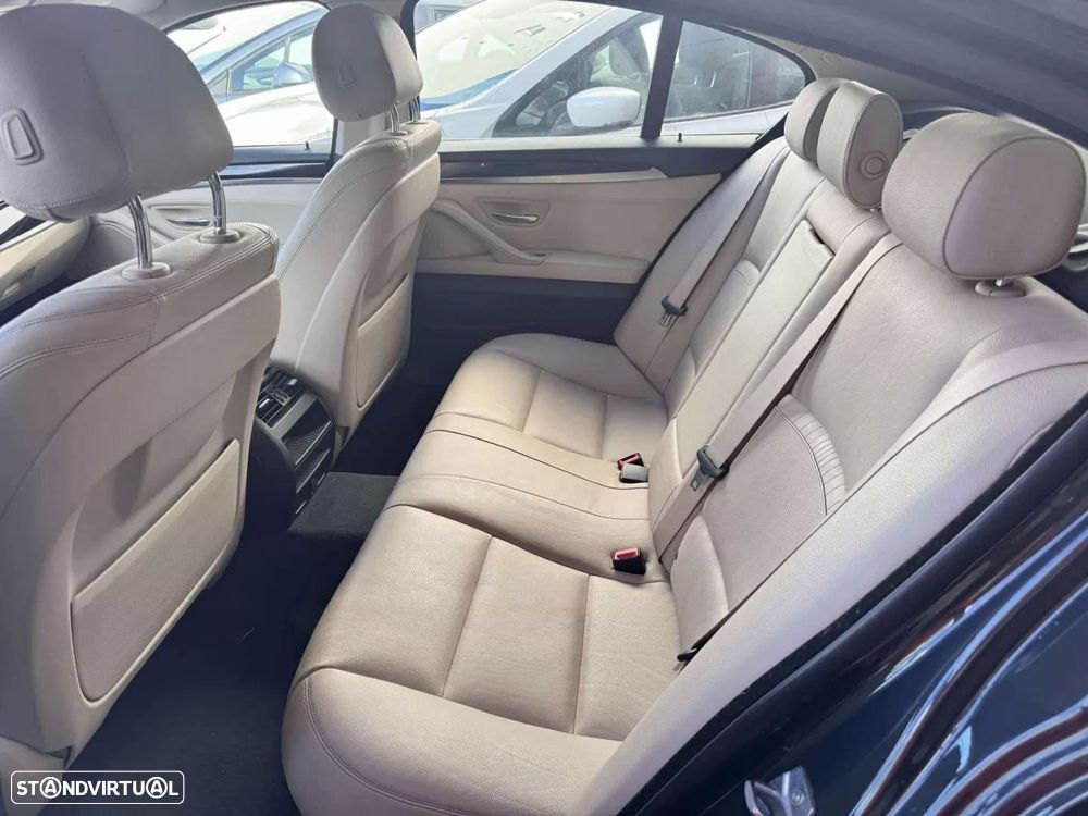 BMW 520 d Line Sport - 9