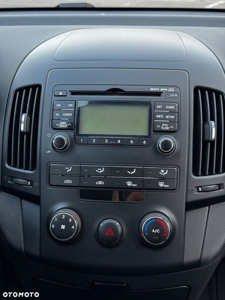 Hyundai i30 1.4 Base - 8