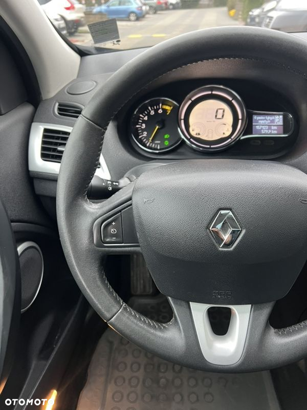 Renault Megane 2.0 16V Privilege CVT - 22