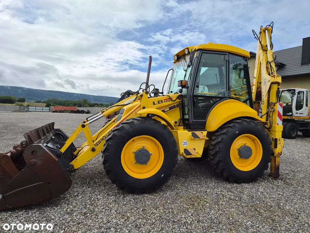 New Holland LB 115 - 25