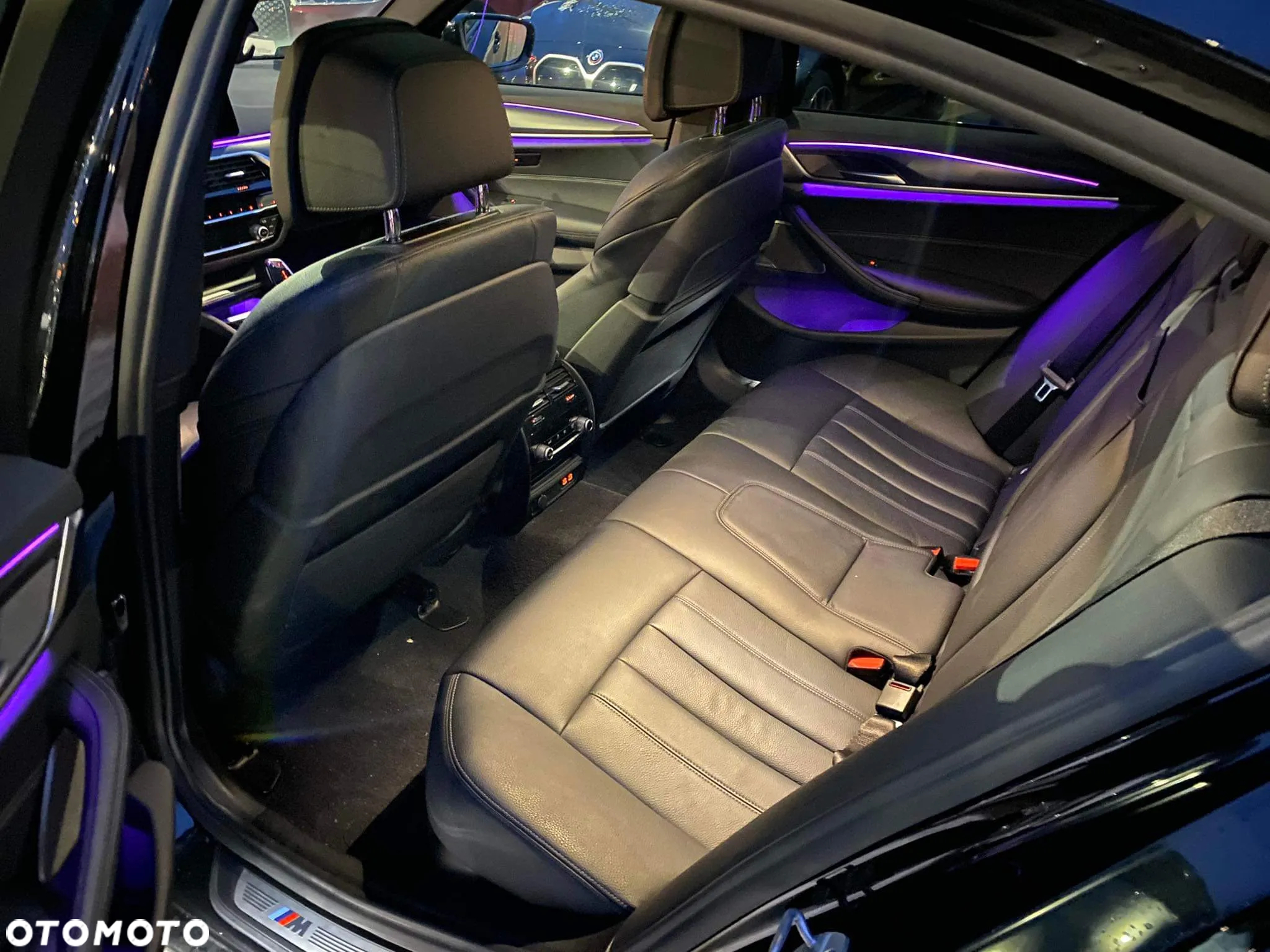 BMW Seria 5 520d xDrive M Sport sport - 11