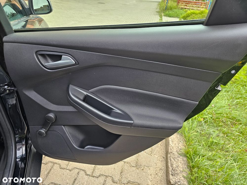 Ford Focus 1.0 EcoBoost SYNC Edition ASS - 24