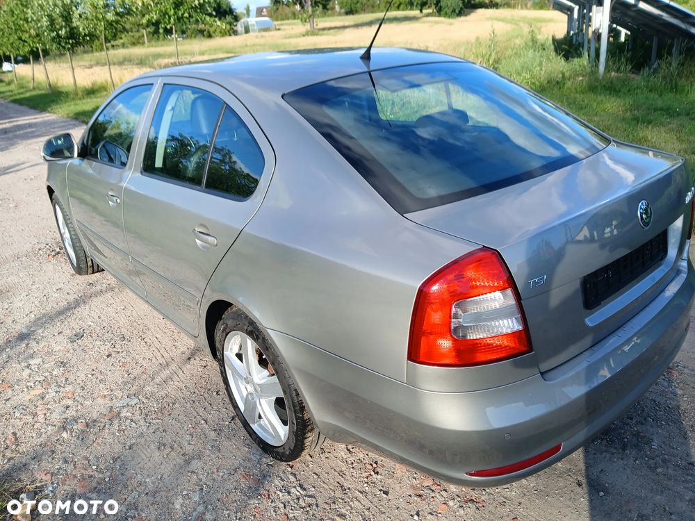 Skoda Octavia 1.4 TSI FAMILY Green tec - 4