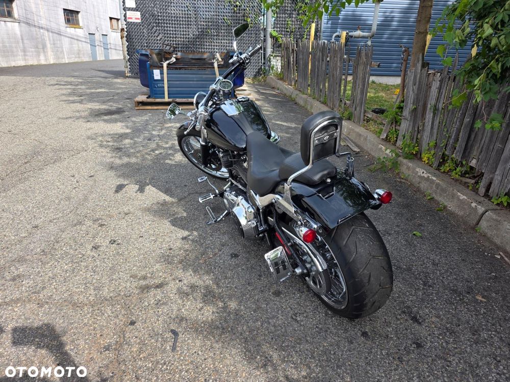 Harley-Davidson FXSB Breakout - 3