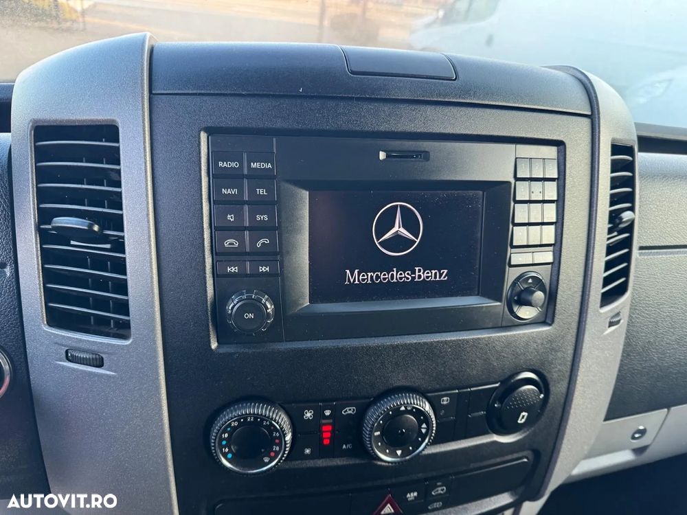 Mercedes-Benz SPRINTER - 9