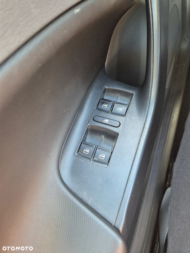Seat Ibiza - 8