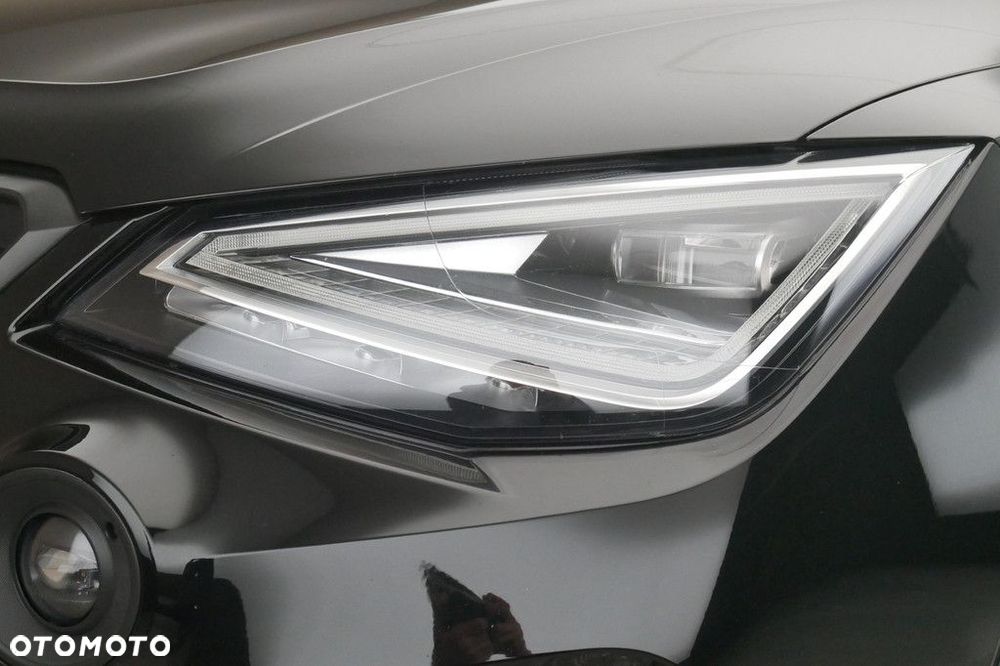 Seat Arona 1.0 TSI Full LED S&S DSG - 13