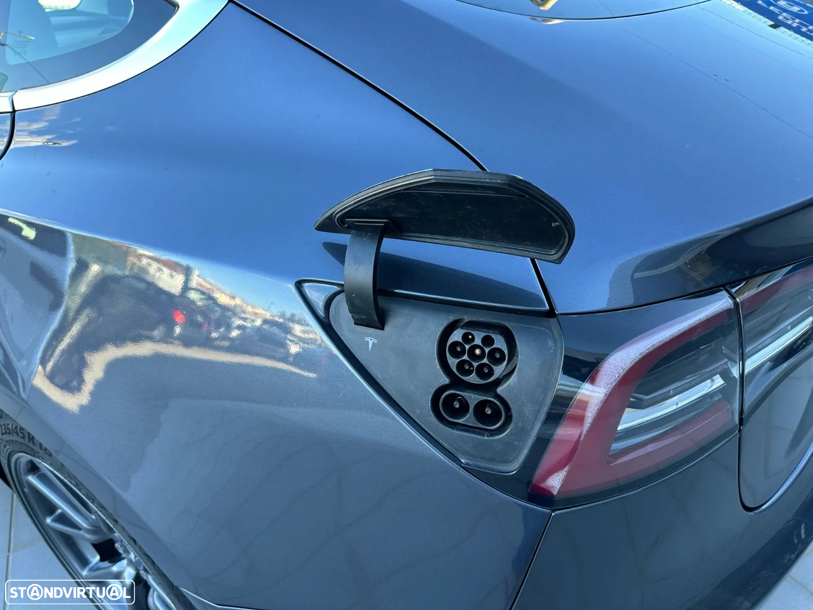 Tesla Model 3 Long-Range Dual Motor AWD - 30