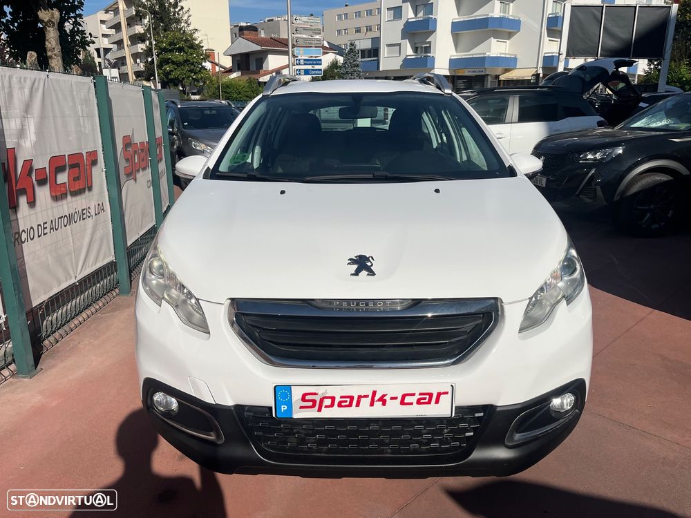 Peugeot 2008 1.2 VTi Access - 4