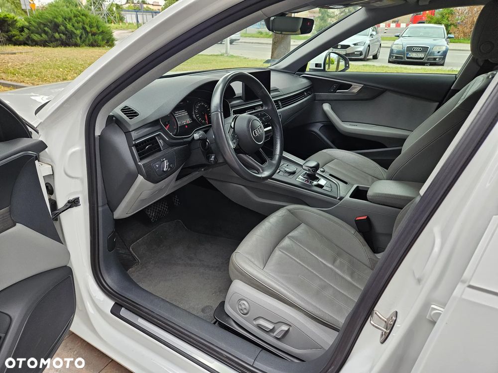 Audi A4 Limousine 2.0 TFSI ultra S tronic design - 17