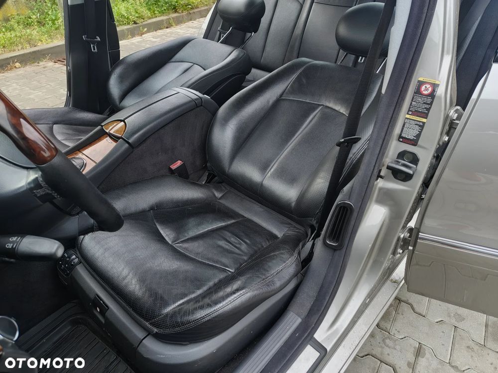 Mercedes-Benz Klasa E 320 CDI T Elegance - 21