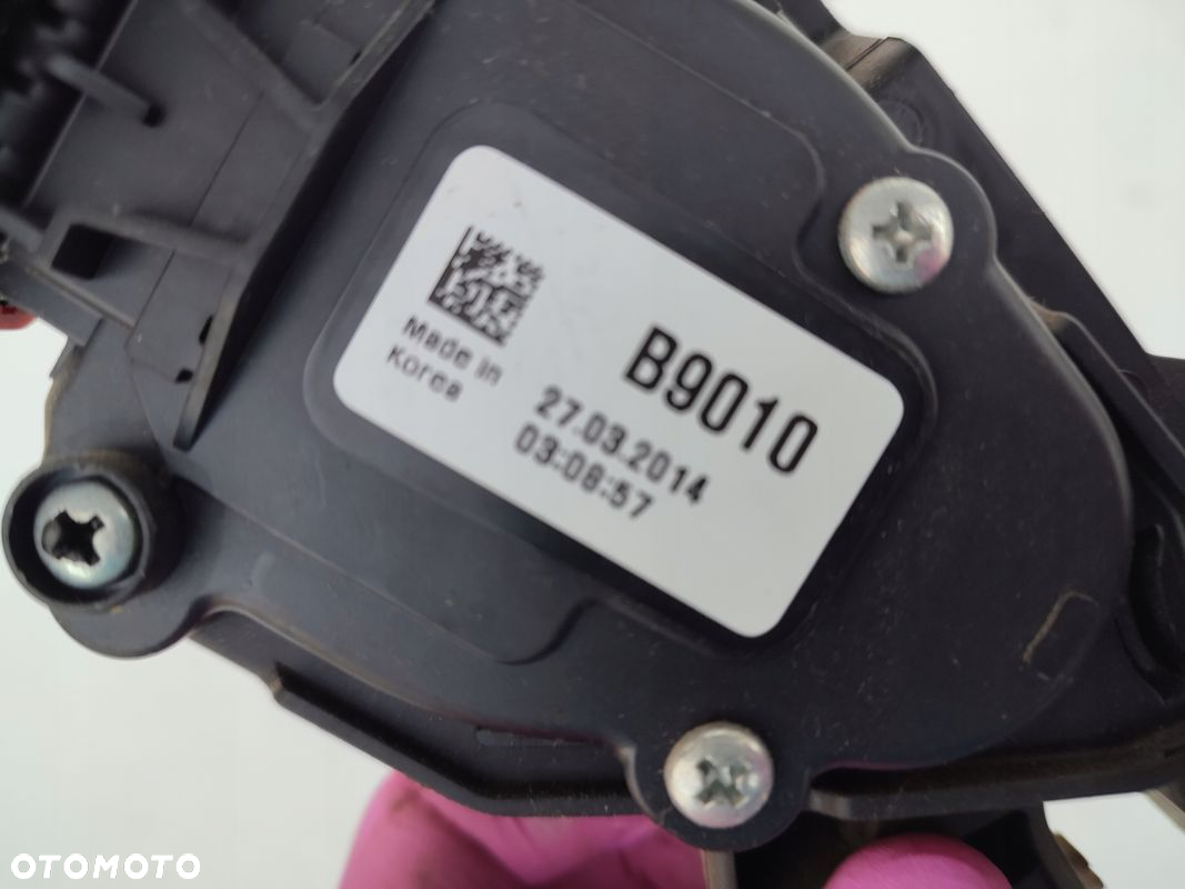 Pedał gazu potencjometr HYUNDAI I10 II 1.0BENZYNA 76TYS KM EUROPA - 4