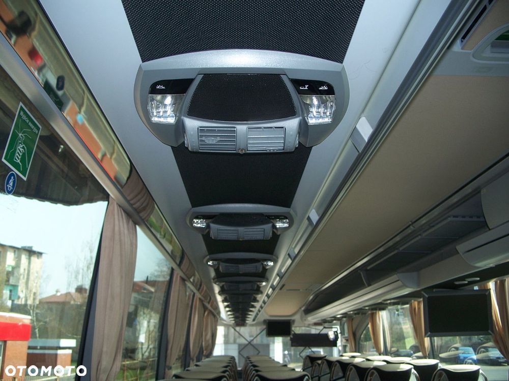 Mercedes-Benz TRAVEGO L 17RHD 3-y Osiowy - 12
