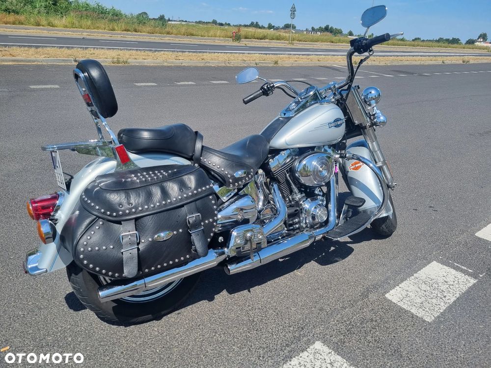 Harley-Davidson Softail Heritage Classic - 13