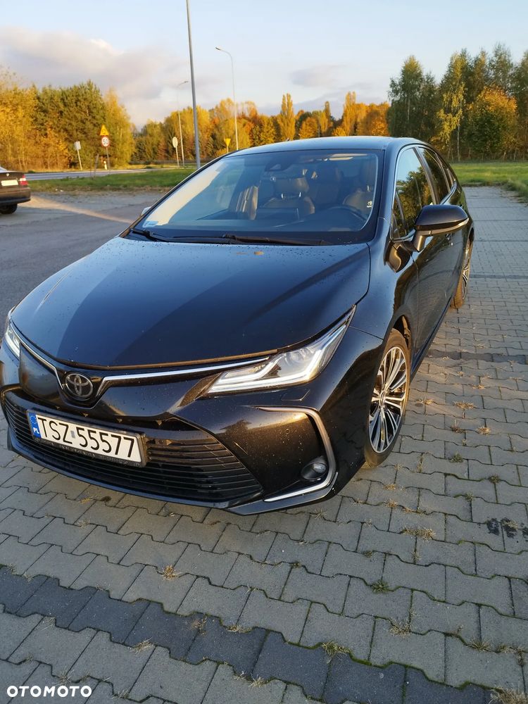 Toyota Corolla - 1