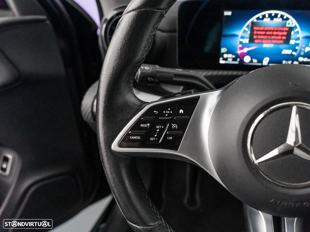Mercedes-Benz A 250 Limousine e Style Plus - 21
