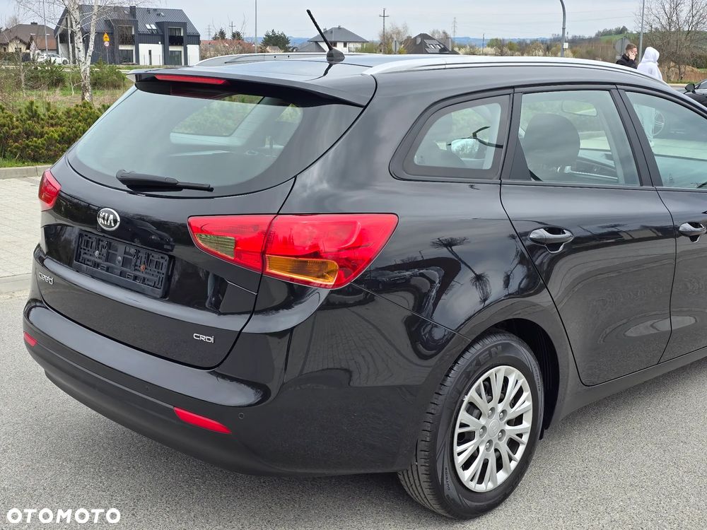 Kia Ceed 1.4 CRDi 90 Vision - 18