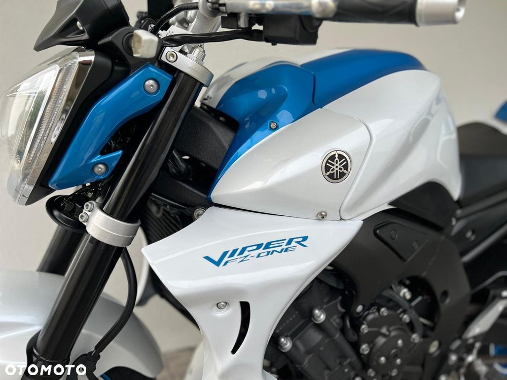 Yamaha FZ - 2