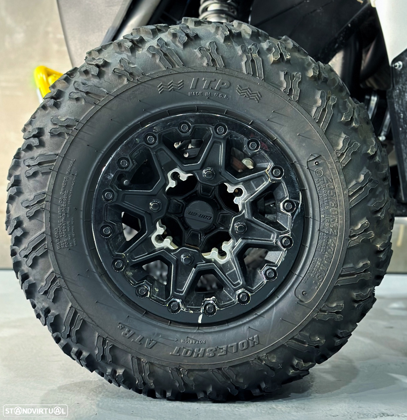 Can-Am Renegade 1000 XXC - 9