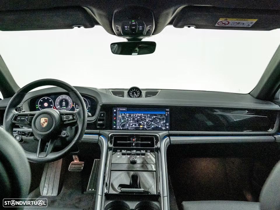 Porsche Panamera 4 E-Hybrid - 10