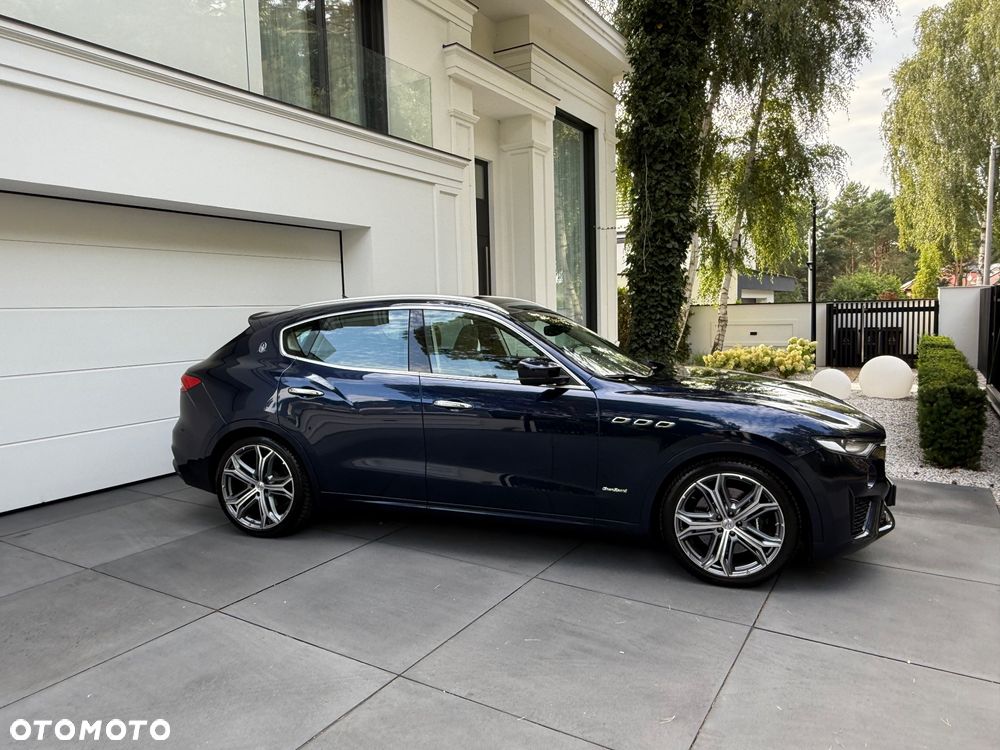 Maserati Levante S Granlusso - 2