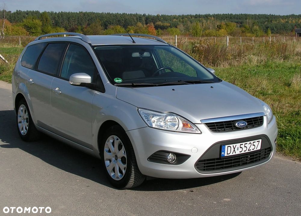 Ford Focus 1.6 Trend EU5 - 10