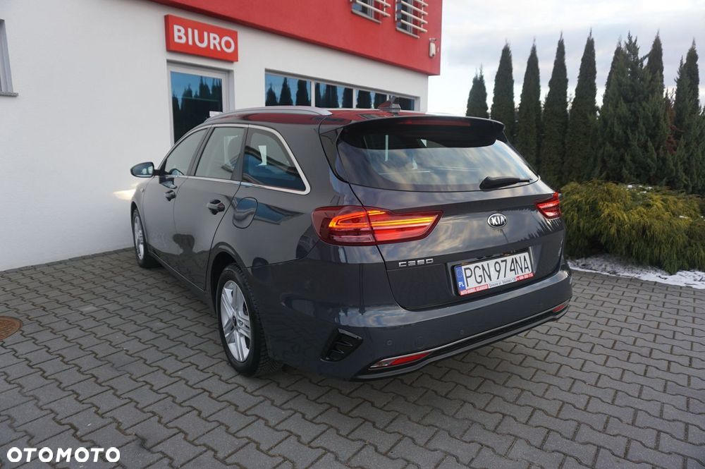 Kia Ceed 1.5 T-GDI DCT7 OPF Spirit - 3