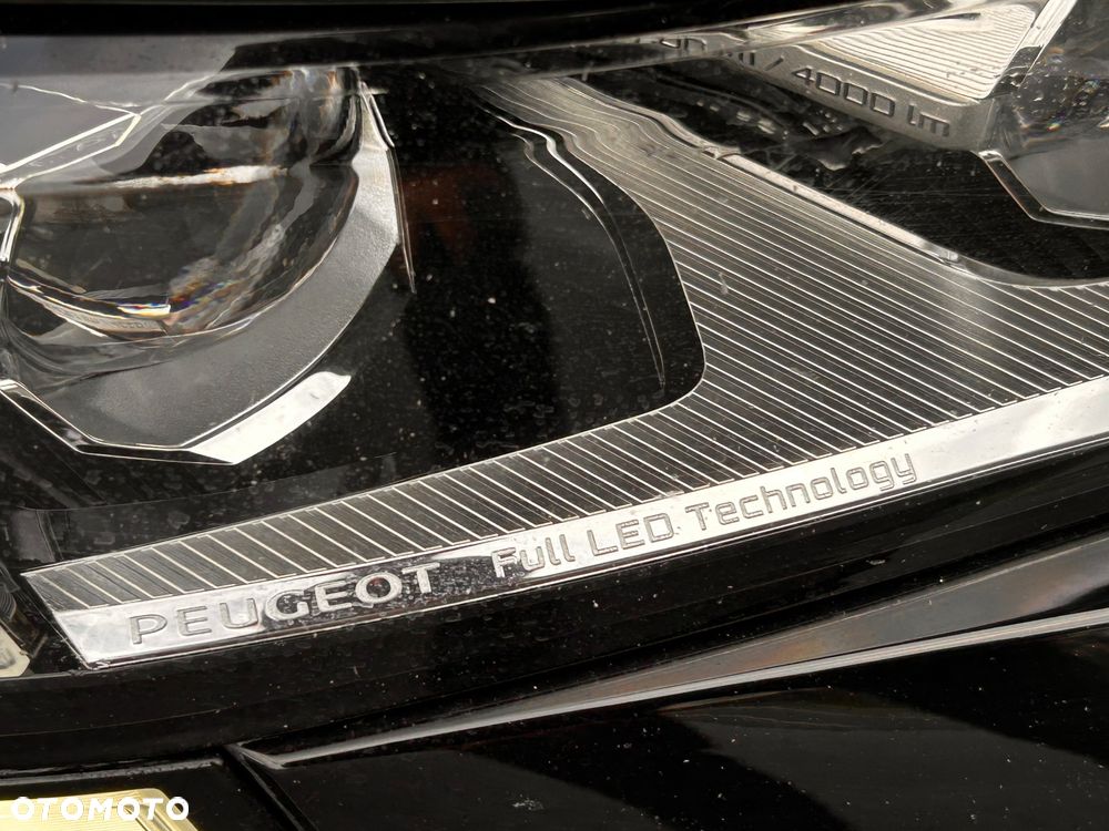 Peugeot 508 PureTech 180 EAT8 Allure - 28