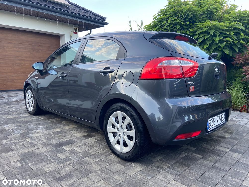 Kia Rio 1.2 M - 5