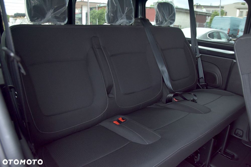 Renault Trafic - 23