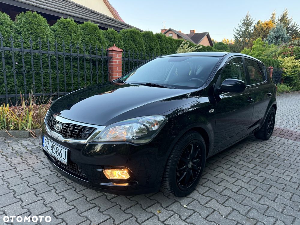 Kia Ceed 1.6 CVVT ISG Vision - 10