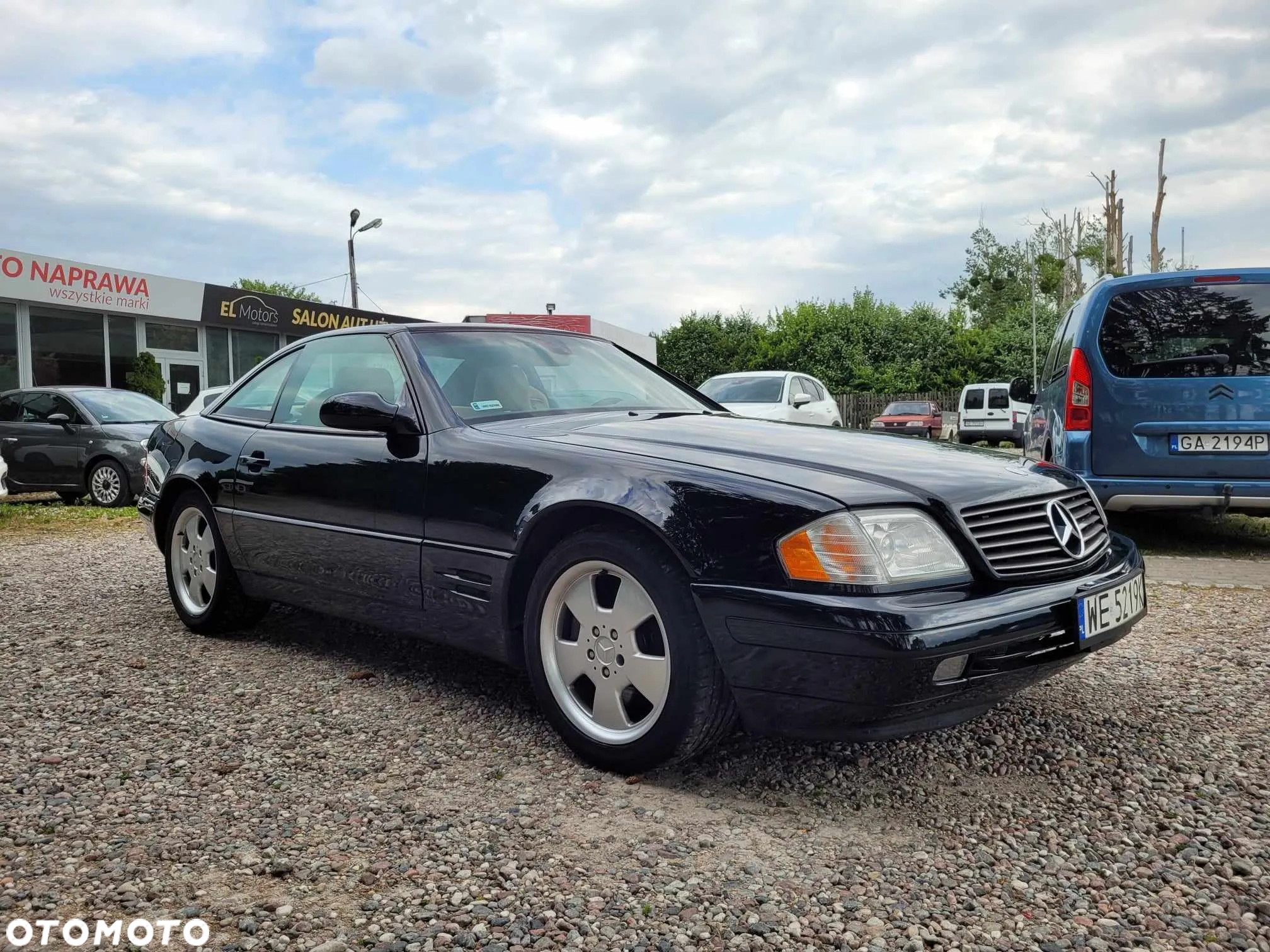 Mercedes-Benz SL - 10