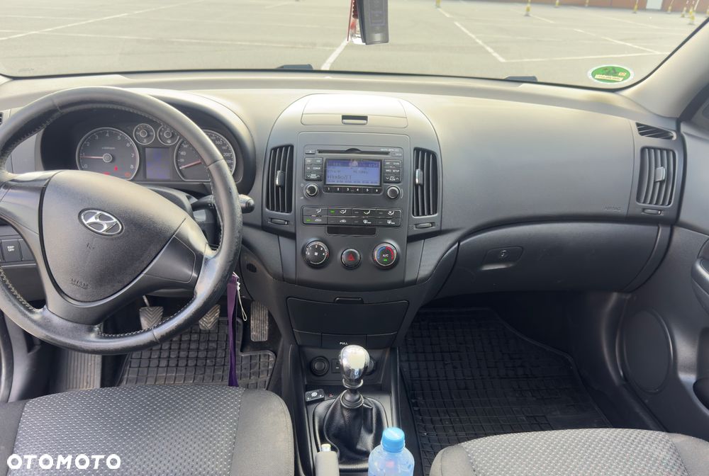 Hyundai i30 1.4 Classic + - 4