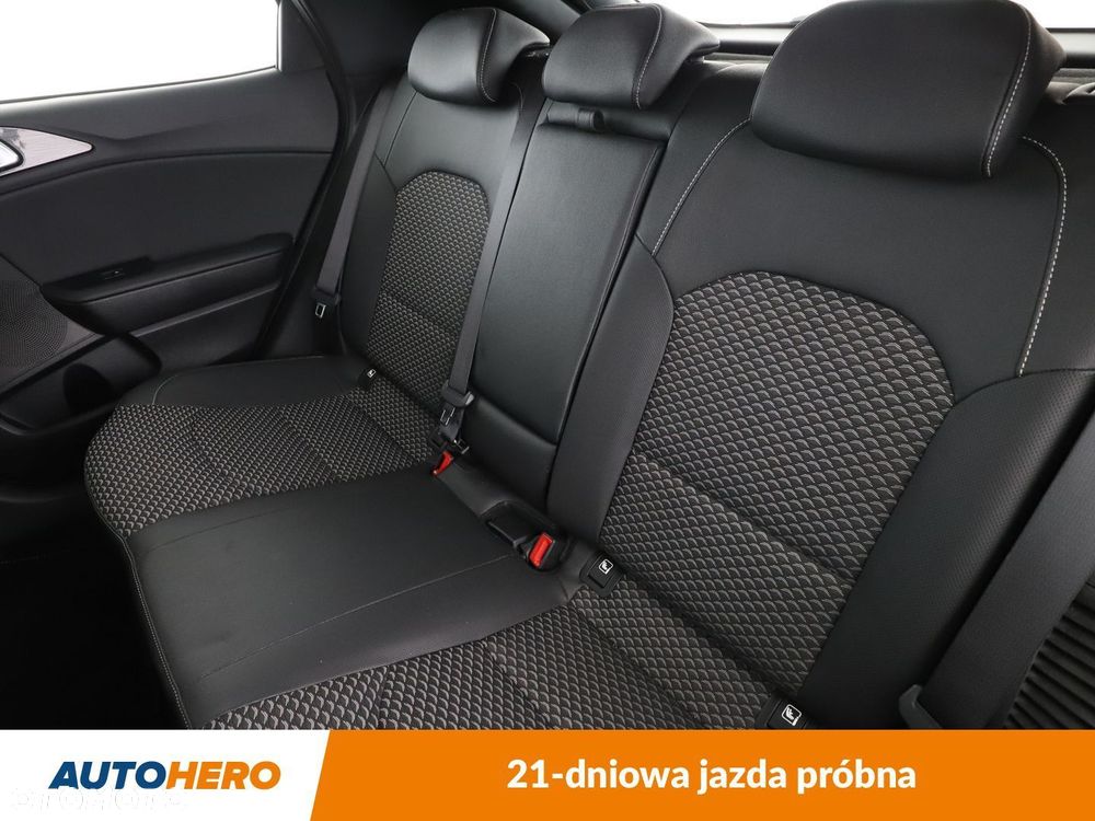 Kia XCeed - 15