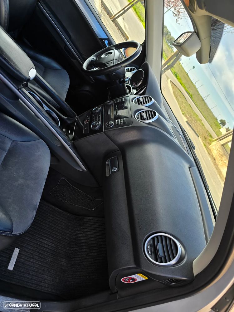 Mercedes-Benz ML 320 CDI - 11