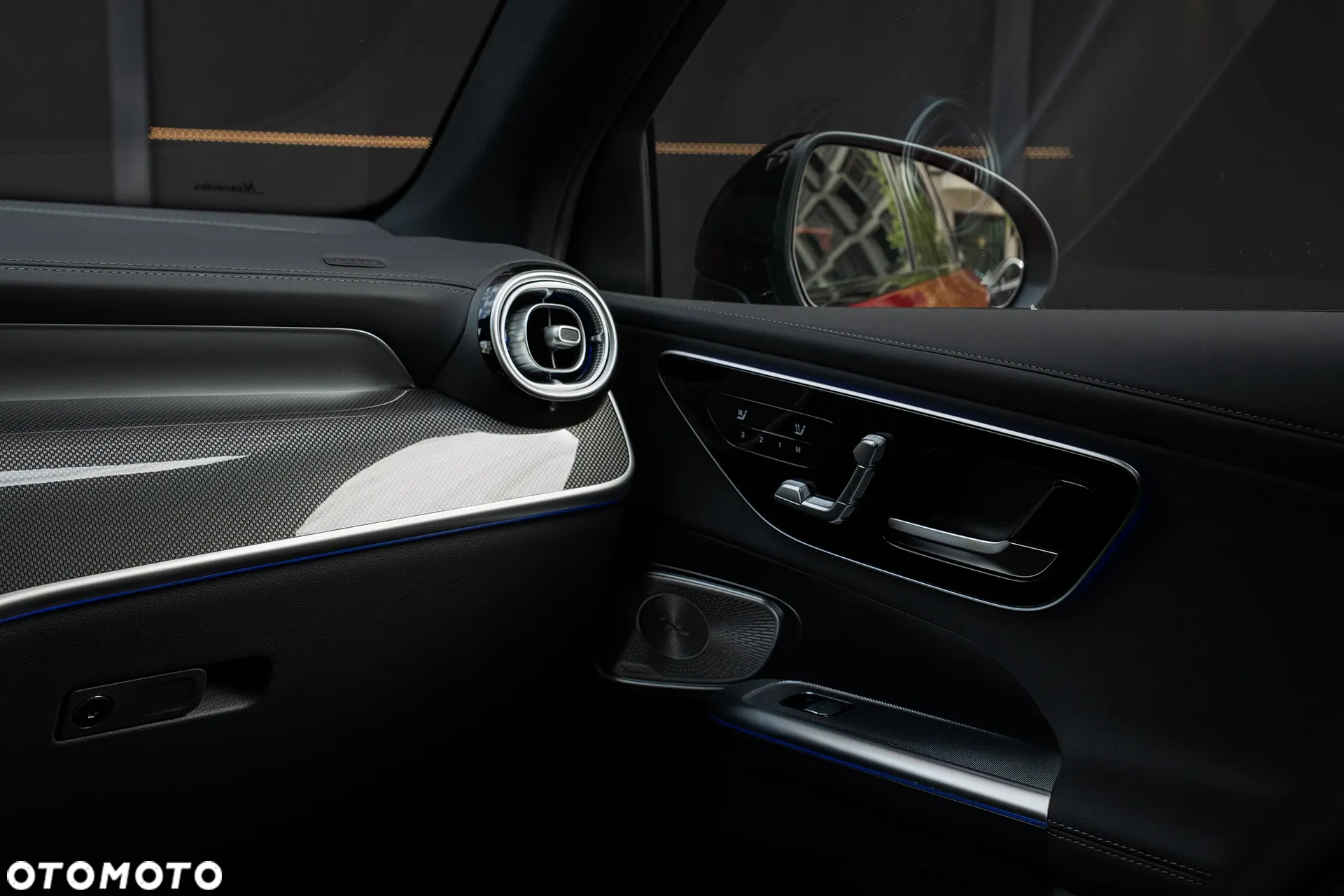 Mercedes-Benz GLC 220 d mHEV 4-Matic AMG Line - 29