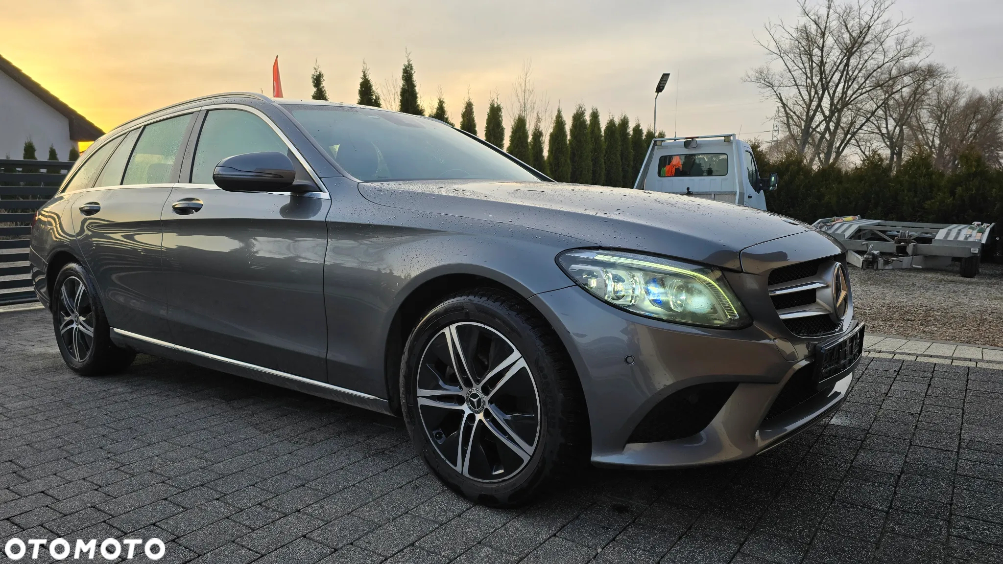 Mercedes-Benz Klasa C 180 T 9G-TRONIC Avantgarde - 8