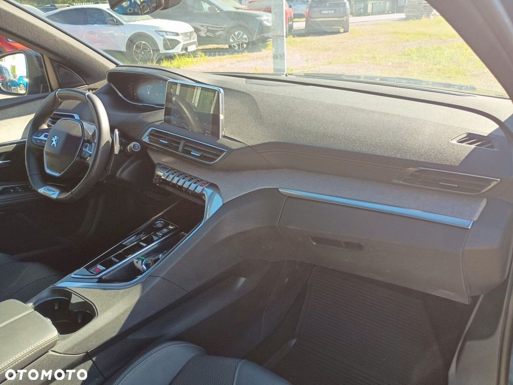 Peugeot 5008 - 16