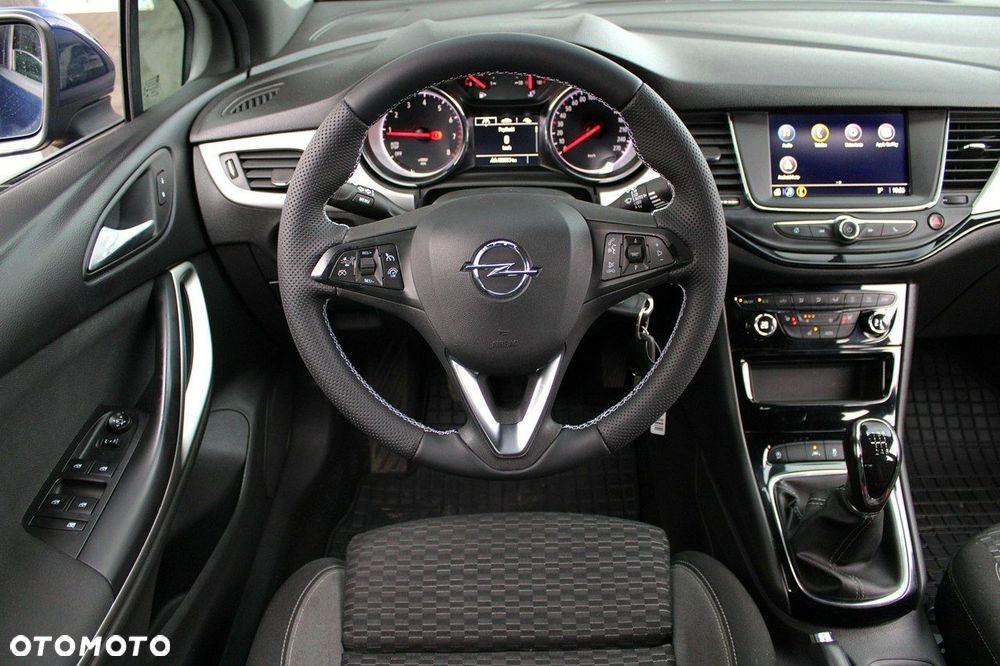 Opel Astra 1.2 T GS Line S&S - 16