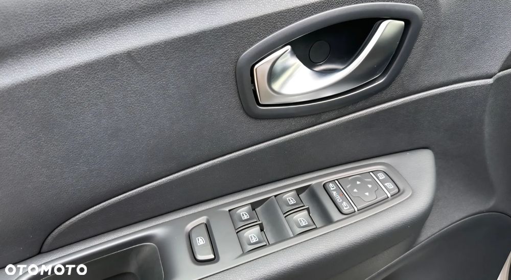 Renault Captur (ENERGY) TCe 90 LIMITED - 19